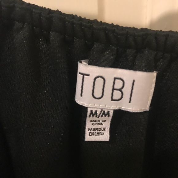 Simple Black Dress - Picture 3 of 3